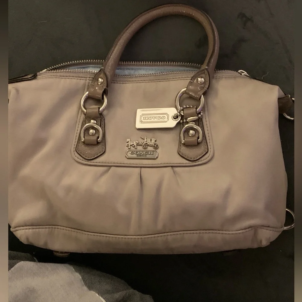 Coach purse - Picture 1 of 7